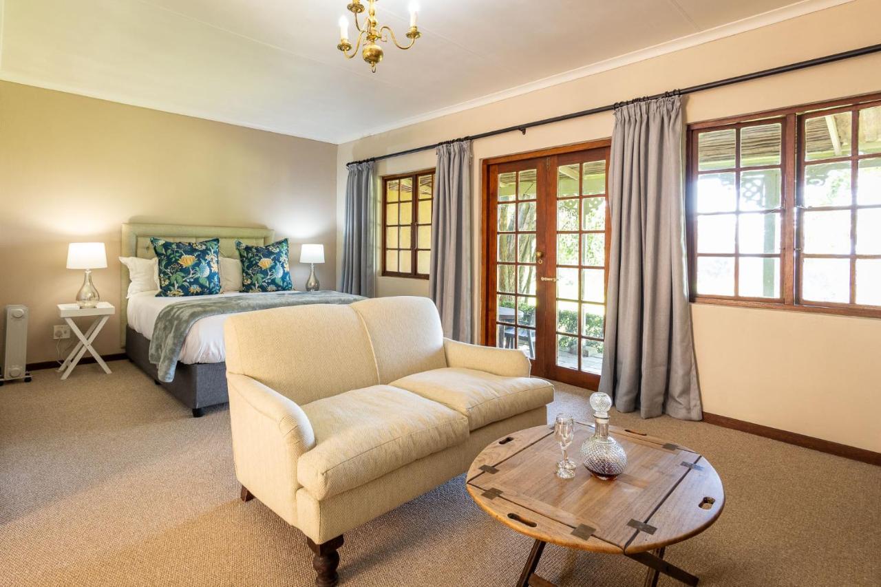 Halliwell Country Inn ホウィック エクステリア 写真